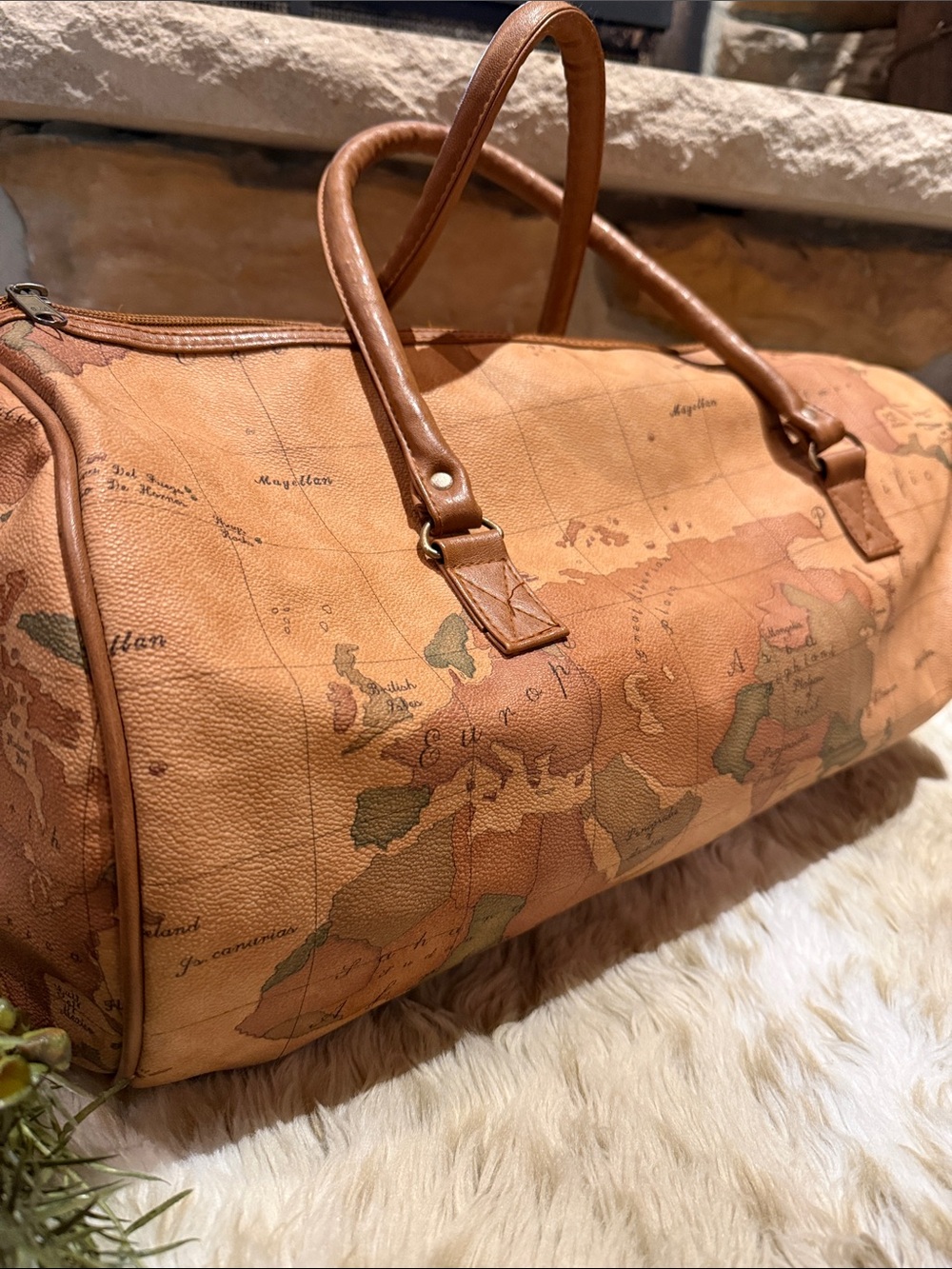 Vintage Map Print Duffel Bag - Tan - Picture 2 of 4